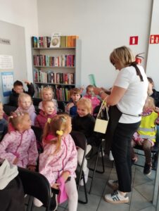 poznajemy zawody zajęcia dla przedszkolaków
