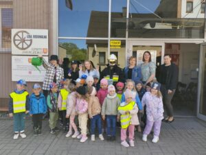 poznajemy zawody zajęcia dla przedszkolaków