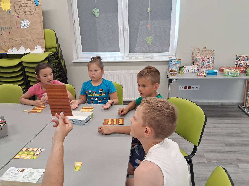 Wakacyjny czas w bibliotece