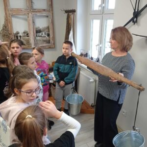 zajęcia w izbie regionalnej