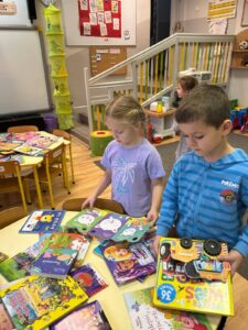 akcja książka w podróży