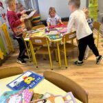 akcja książka w podróży