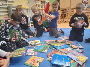 akcja książka w podróży