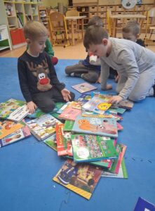 akcja książka w podróży