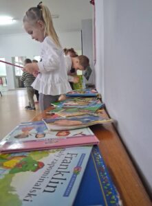 akcja książka w podróży