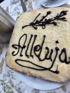 zdjęcie mazurka wykonanego przez seniorkę