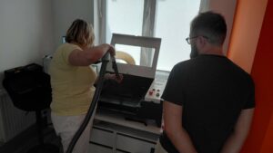 czyszczenie plotera laserowego