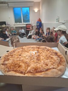 pizza dla uczestników