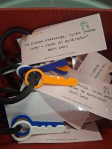 zdjęcie klucza z cytatem